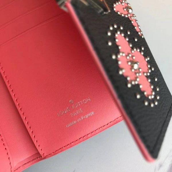Louis Vuitton LV Women Capucines Compact Wallet Taurillon Leather-Pink (9)