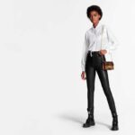 Louis Vuitton LV Women Dauphine Chain Wallet Monogram Canvas-Brown - immagine 14