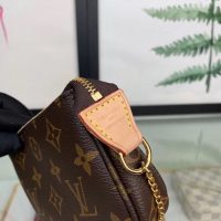 Louis Vuitton LV Women Mini Pochette Accessoires in Monogram Canvas