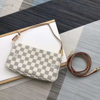 Louis Vuitton LV Women Pochette Accessoires Zippy Wallet Damier Azur Canvas