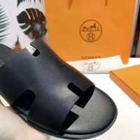 Hermes Unisex Izmir Sandal in Calfskin with Iconic “H”-Black