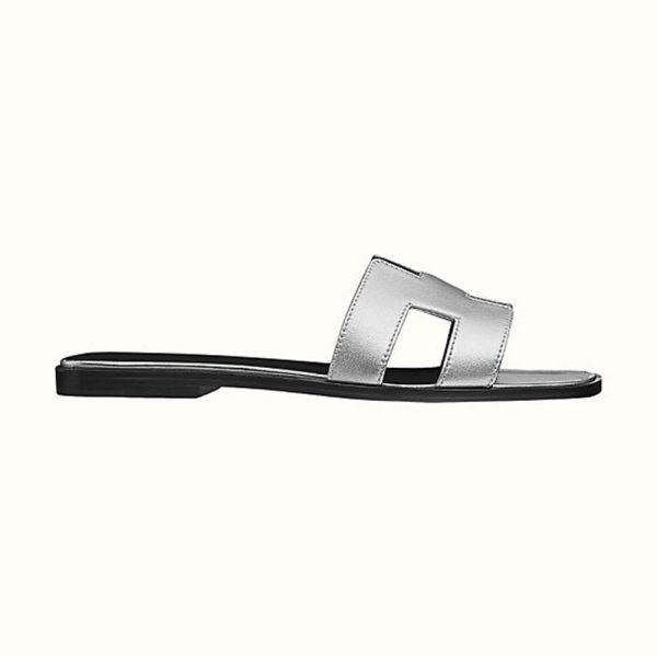 Hermes Women Oran Sandal Epsom Calfskin Iconic “H” Cut-Out-Silver