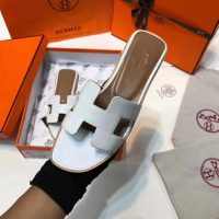 Hermes Women Oran Sandal Patent Calfskin Iconic “H”-White