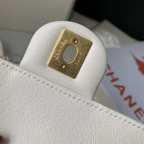 Chanel Women Flap Bag Goatskin Acrylic Beads & Gold-Tone Metal (8)