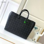 Louis Vuitton LV Unisex Grand Sac Monogram Eclipse Coated Canvas – Bild 3