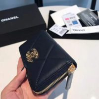 Chanel Women Chanel 19 Zipped Wallet in Lambskin Leather-Navy