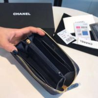 Chanel Women Chanel 19 Zipped Wallet in Lambskin Leather-Navy