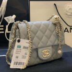 Chanel Women Flap Bag Lambskin & Gold-Tone Metal-Grey – Image 4