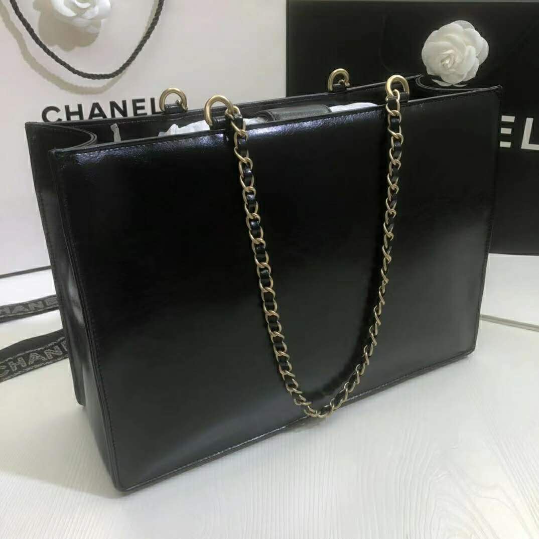 chanel deauville tote size