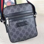 Gucci GG Men GG Black Messenger GG Supreme Canvas – Image 2
