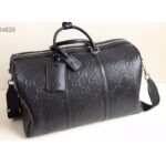 Gucci GG Unisex GG Embossed Duffle Bag Black Embossed Leather - immagine 5