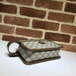 Gucci GG Unisex GG Travel Pouch with Interlocking G-Beige – Image 3