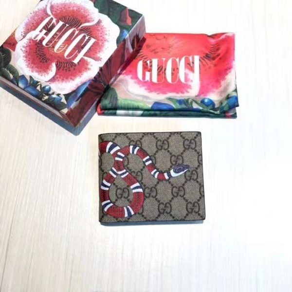 Gucci GG Unisex Kingsnake Print GG Supreme Coin Wallet-Beige (10)