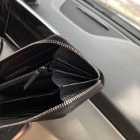 Gucci GG Unisex Leather Zip Around Wallet Black Metal GG