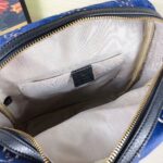 Gucci GG Unisex Small GG Velvet Backpack Blue Beige GG Velvet - Imagen 9