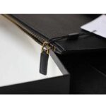 Gucci Unisex GG Marmont Leather Pouch Black Metal-Free Tanned - immagine 10