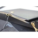 Gucci Unisex GG Marmont Leather Pouch Black Metal-Free Tanned - immagine 6