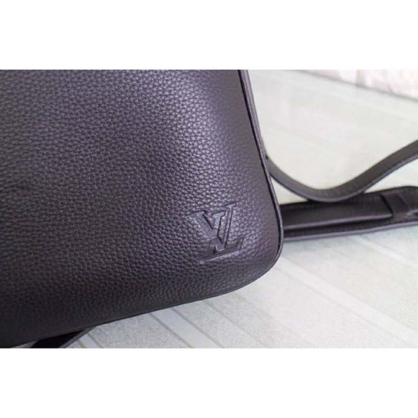 Louis Vuitton LV Men Armand Briefcase Taurillon Leather-Black (7)