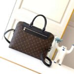 Louis Vuitton LV Men Porte-Documents Jour Monogram Macassar Canvas - immagine 2