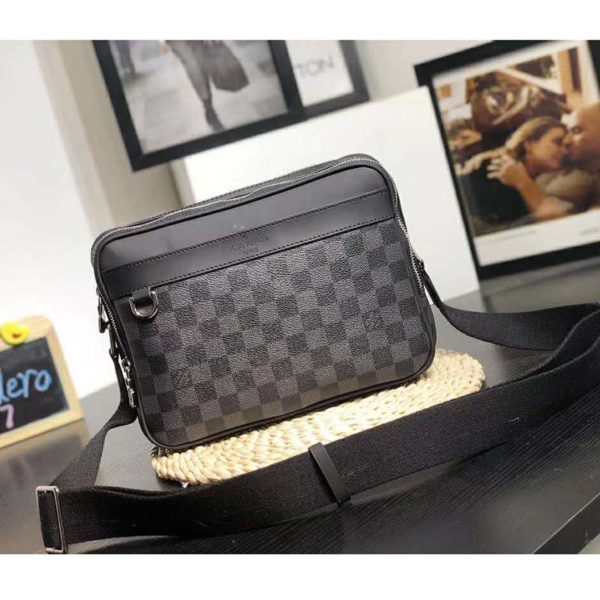 Louis Vuitton LV Men Trocadero Messenger Bag Damier Graphite Canvas (2)