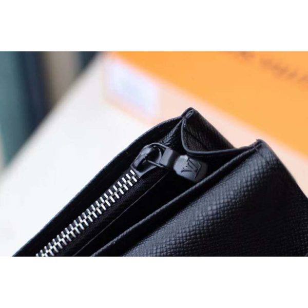 Louis Vuitton LV Unisex Brazza Wallet Black Taiga Leather (5)