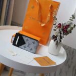 Louis Vuitton LV Unisex Coin Card Holder Monogram Eclipse Coated Canvas – Bild 4