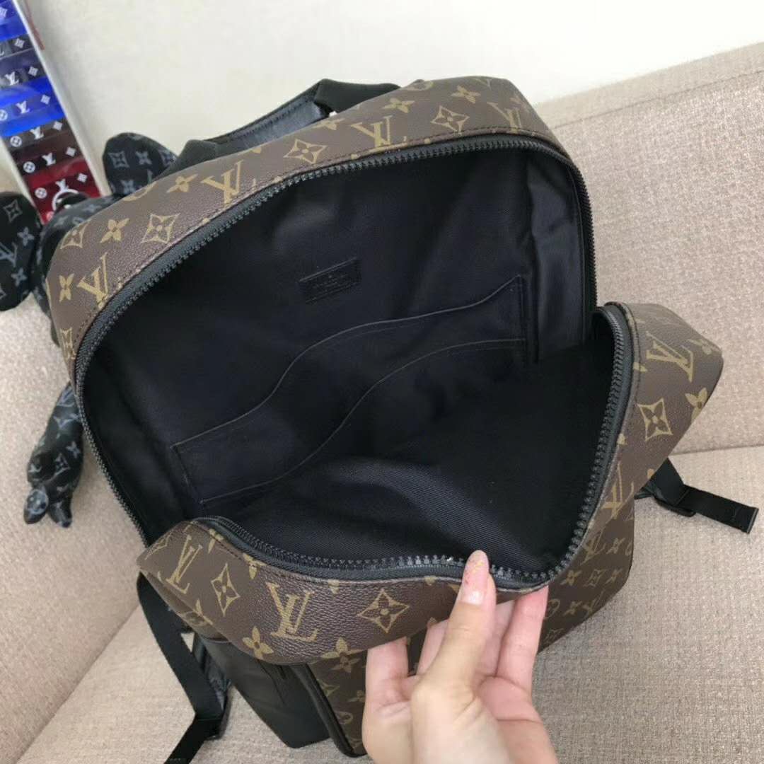 Louis Vuitton Dean Backpack – ZAK BAGS ©️