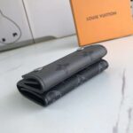 Louis Vuitton LV Unisex Discovery Compact Wallet Monogram Eclipse Coated Canvas – Bild 5