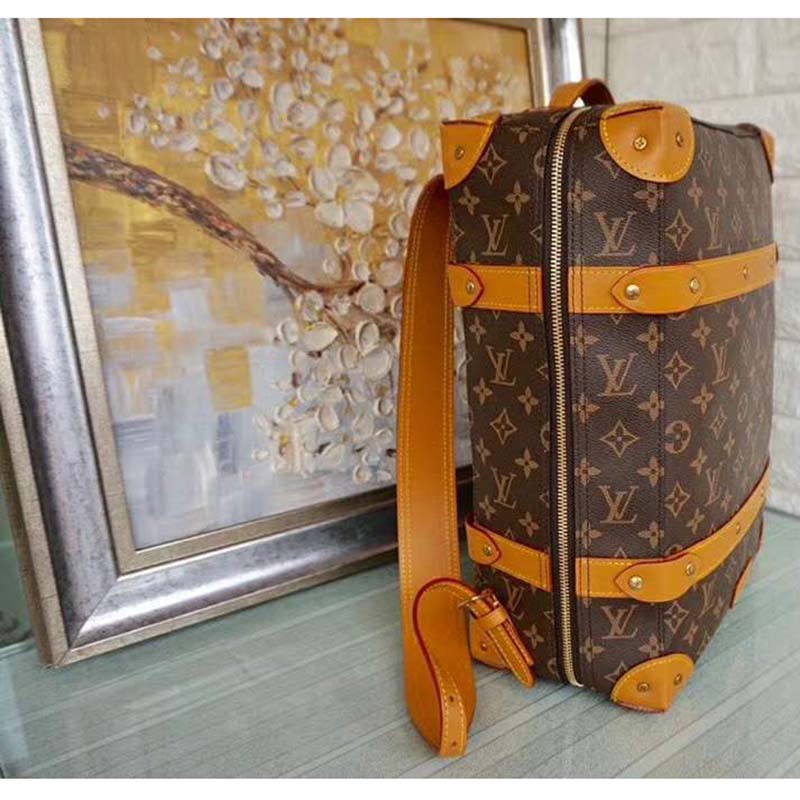 LOUIS VUITTON Monogram Soft Trunk Backpack MM 570862