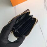 Louis Vuitton LV Unisex Zippy Coin Purse Giant Monogram Coated Canvas - Imagen 7