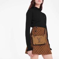 Louis Vuitton LV Women Double Zip Pochette Monogram Giant Reverse Canvas