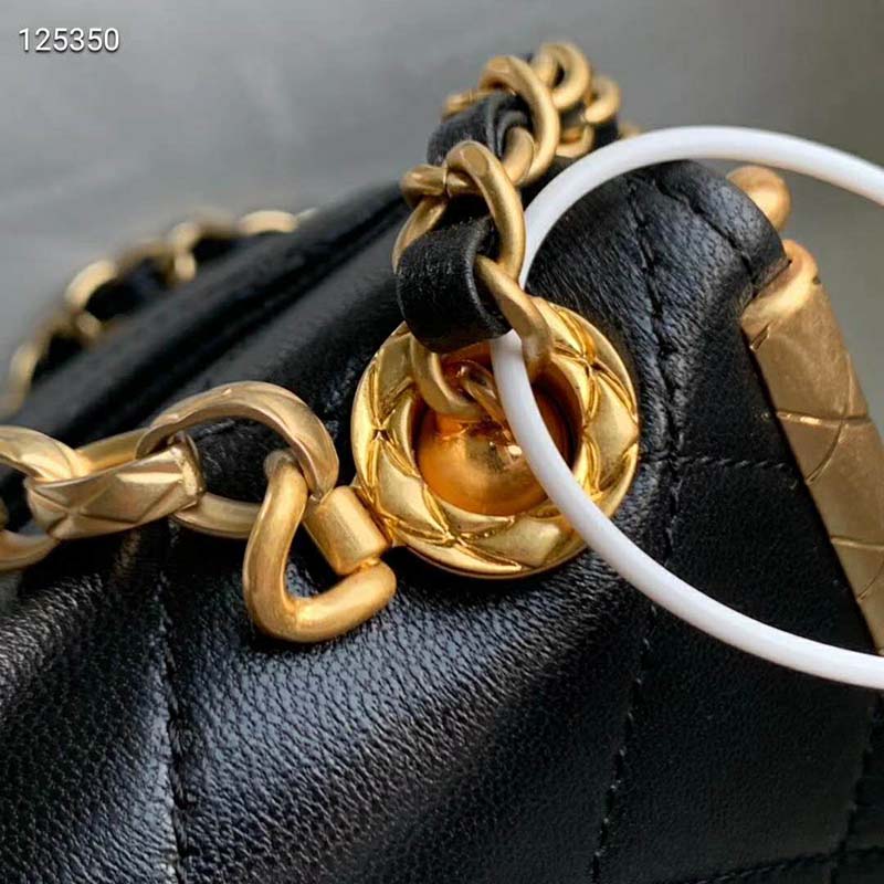 Chanel Chanel Metallic Gold Quilted Patent Leather CC Logo Kisslock