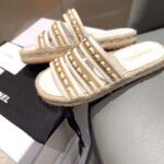 Chanel Women Mules Lambskin Beige & White - immagine 4