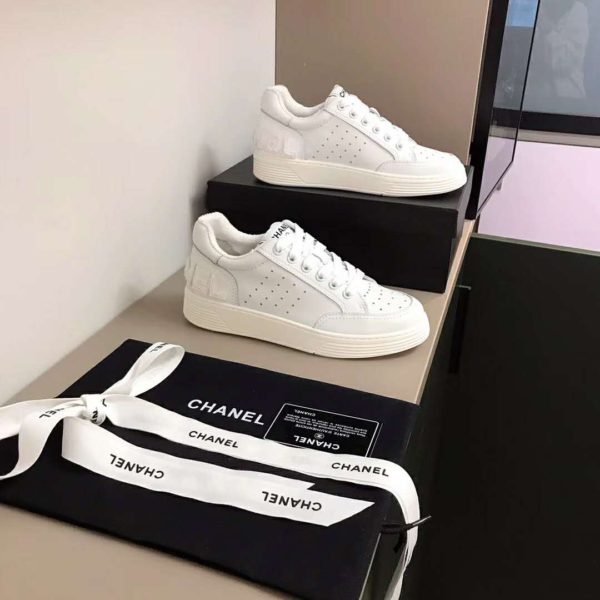 Chanel Women Sneakers Calfskin White & Fuchsia (7)