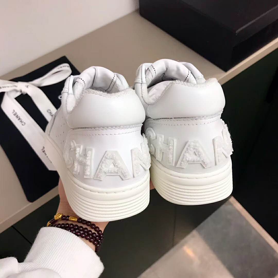 Chanel Women Sneakers Calfskin White - LULUX