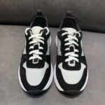 Dior Unisex B25 Runner Sneaker Black Dior Oblique Canvas and Suede – Image 3