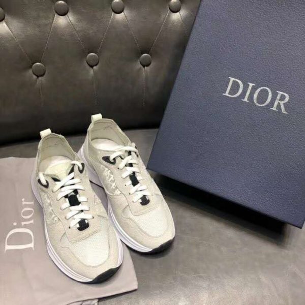 Dior Unisex B25 Runner Sneaker White Dior Oblique Canvas and Suede (4)