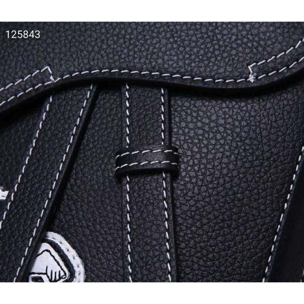 Dior Unisex Saddle Pouch Black Grained Calfskin Bee Patch Embroidery (15)