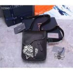 Dior Unisex Saddle Pouch Black Grained Calfskin Bee Patch Embroidery – Image 2