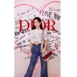 Dior Women Medium Lady D-Lite Dioramour Bag Latte Multicolor Graffiti Embroidery - Image 10