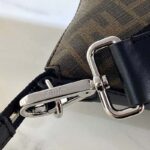 Fendi Men Slim Messenger Textured Brown Fabric Bag FF Motif – Bild 13