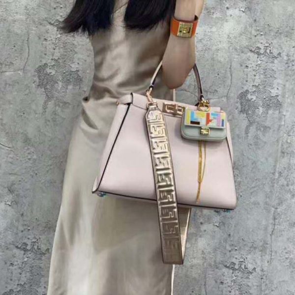 Fendi Women Peekaboo Iconic Medium Pink Leather Twist Lock Bag-Pink (3)