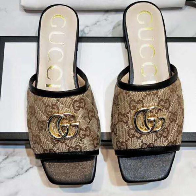 Gucci Women's GG Matelassé Canvas Slide Sandal Beige/Ebony Diagonal - LULUX