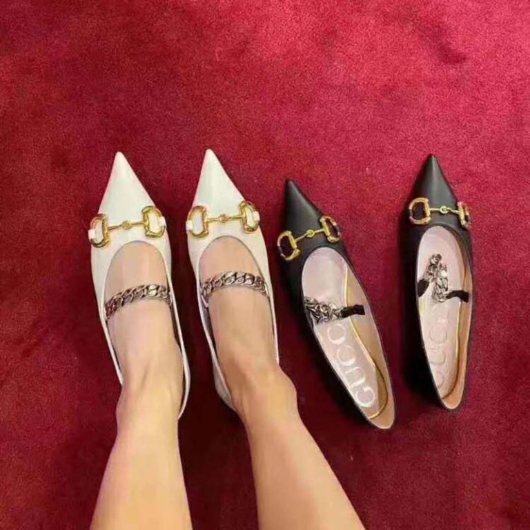 women's leather ballet flat with horsebit