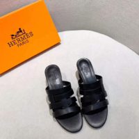 Hermes Women Amica Sandal Calfskin Two Intertwined Initials Straight Cut Edges-Black