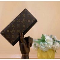 Louis Vuitton LV Unisex Brazza Wallet Monogram Macassar Coated Canvas