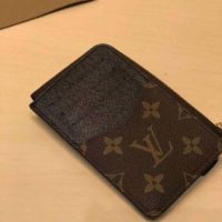 Louis Vuitton LV Unisex Card Holder Recto Verso Monogram Canvas