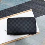 Louis Vuitton LV Unisex Zippy XL Wallet Coated Canvas-Grey - immagine 2