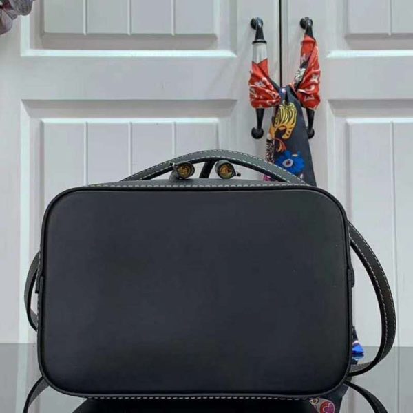 Louis Vuitton LV Women Lockme Bucket Bag Epi Grained Cowhide (7)