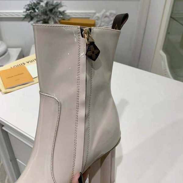 Louis Vuitton LV Women Silhouette Ankle Boot Shiny Rubber-White (4)